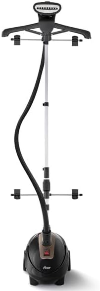Oster® Vaporizador de Ropa de Pedestal Vertical